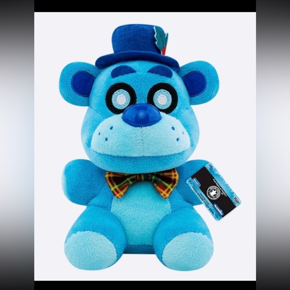 NWT Freddy Frostbear Plush Funko Exclusive Five Nights at Freddy's Frost Bear